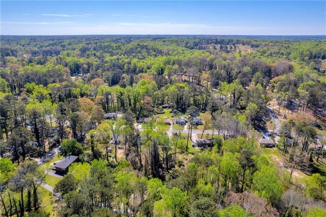 2035 Beecher Rd, Atlanta, GA 30311