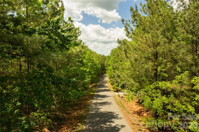 134 Quebec Trail, Bostic, NC 28018