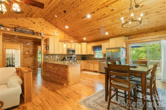 134 Quebec Trail, Bostic, NC 28018