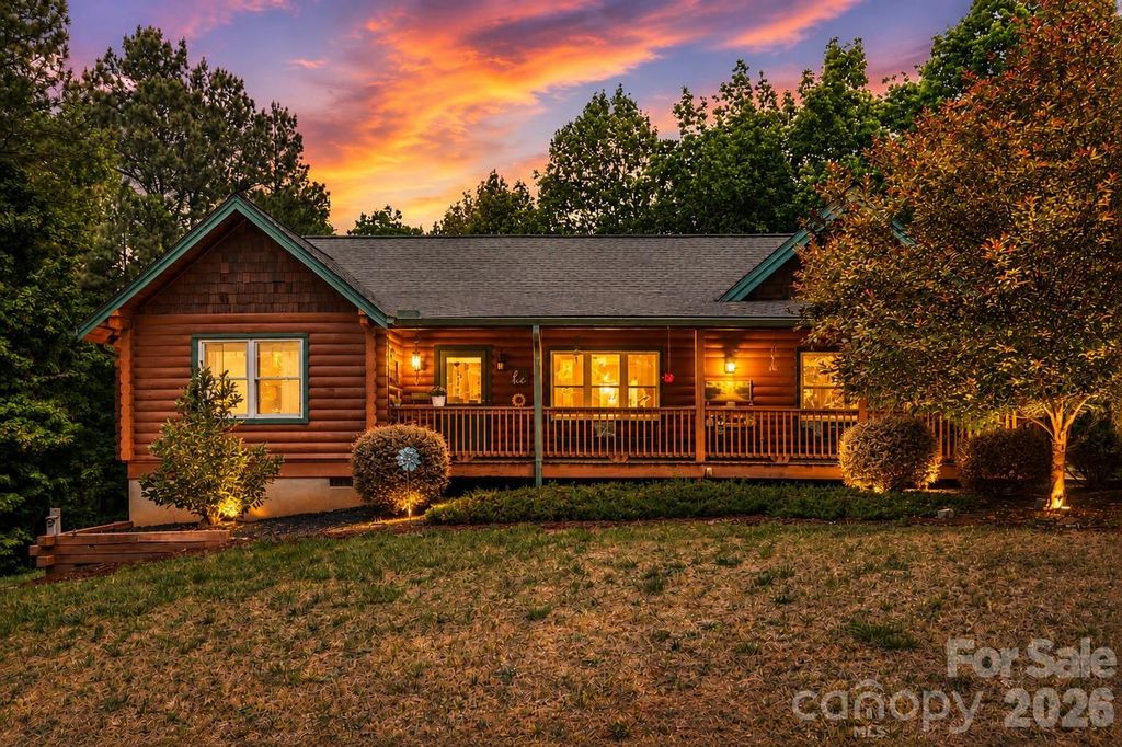 134 Quebec Trail, Bostic, NC 28018