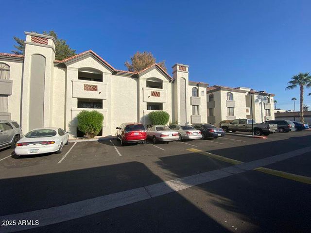 1101 S SYCAMORE -- 207, Mesa, AZ 85202