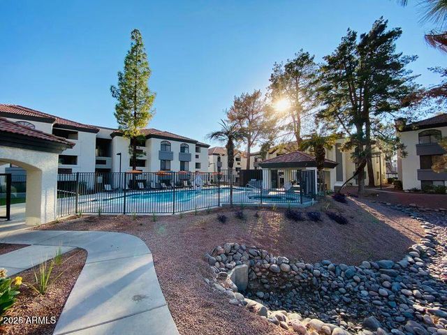 1101 S SYCAMORE -- 207, Mesa, AZ 85202