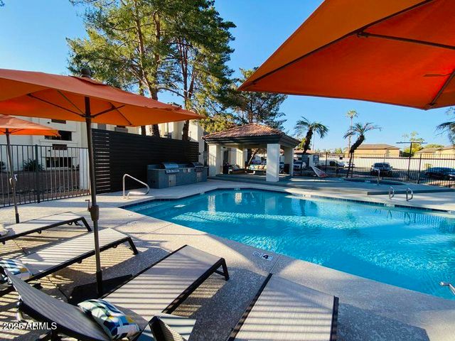 1101 S SYCAMORE -- 207, Mesa, AZ 85202