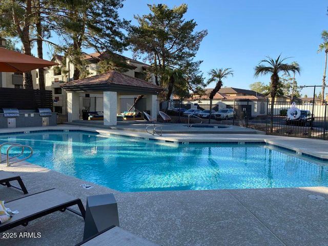 1101 S SYCAMORE -- 207, Mesa, AZ 85202