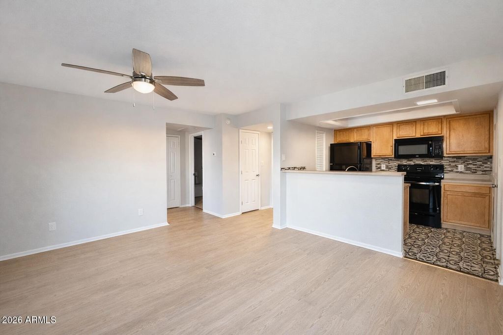 1101 S SYCAMORE -- 207, Mesa, AZ 85202 — photo 4