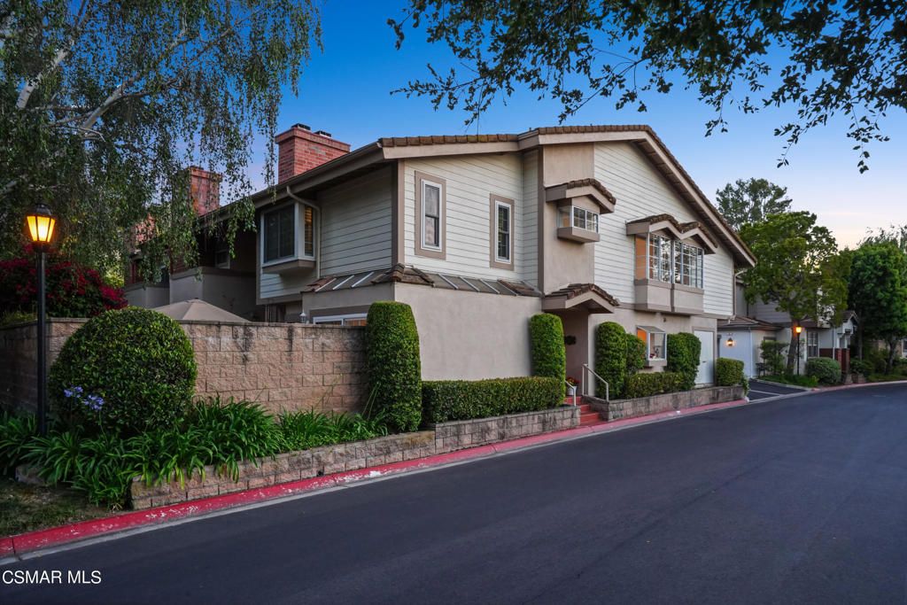 17 Greenmeadow Drive P, Newbury Park, CA 91320
