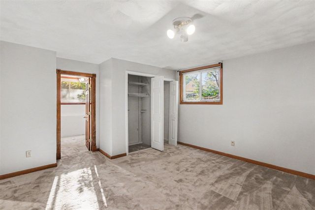 9425 Lamont Street, Livonia, MI 48150