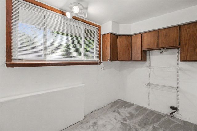 9425 Lamont Street, Livonia, MI 48150