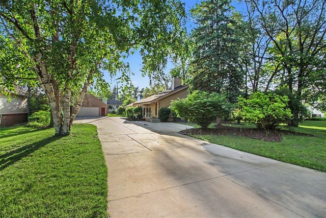 9425 Lamont Street, Livonia, MI 48150