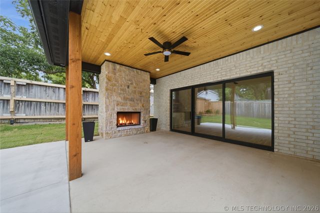 2405 E 26th Street, Tulsa, OK 74114