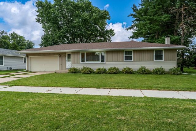1437 S Chatham Street, Janesville, WI 53546