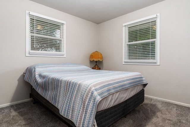 1437 S Chatham Street, Janesville, WI 53546