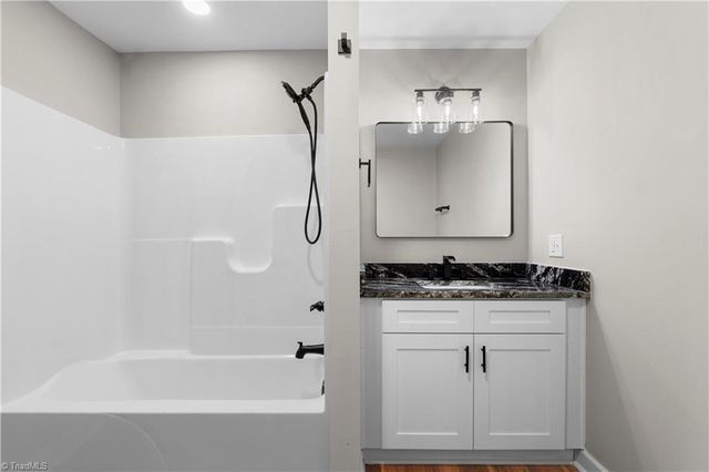 242 Hub Everhart Road, Thomasville, NC 27360