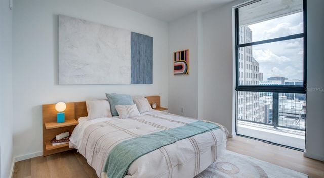 434 N ORANGE AVENUE, Orlando, FL 32801