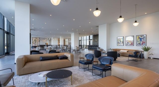 434 N ORANGE AVENUE, Orlando, FL 32801