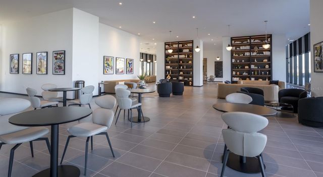 434 N ORANGE AVENUE, Orlando, FL 32801