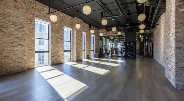 434 N ORANGE AVENUE, Orlando, FL 32801