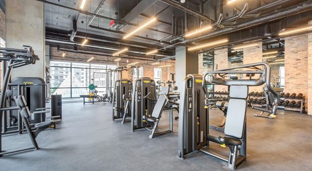 434 N ORANGE AVENUE, Orlando, FL 32801