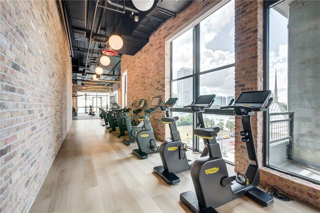 434 N ORANGE AVENUE, Orlando, FL 32801