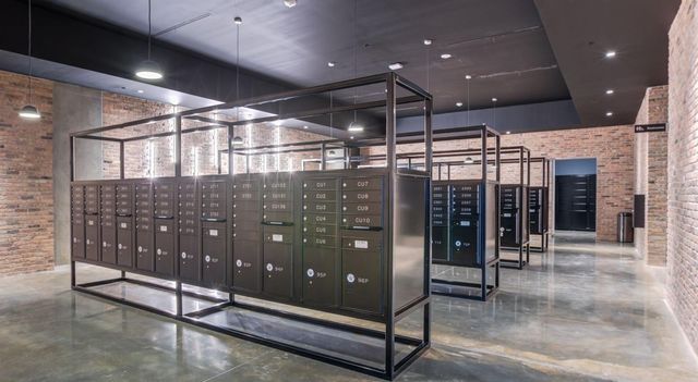 434 N ORANGE AVENUE, Orlando, FL 32801