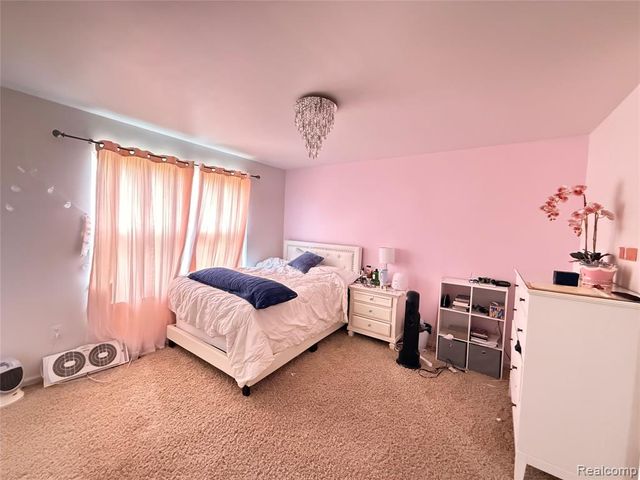 15584 Timbers Edge Drive, Clinton Township, MI 48035