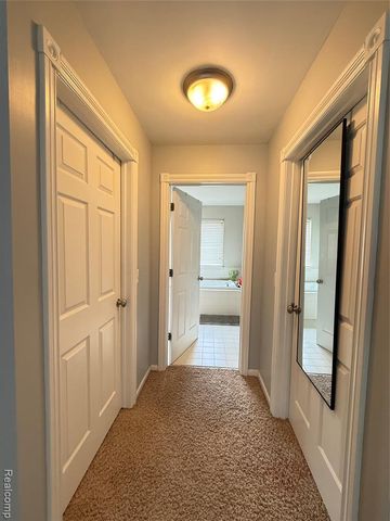 15584 Timbers Edge Drive, Clinton Township, MI 48035
