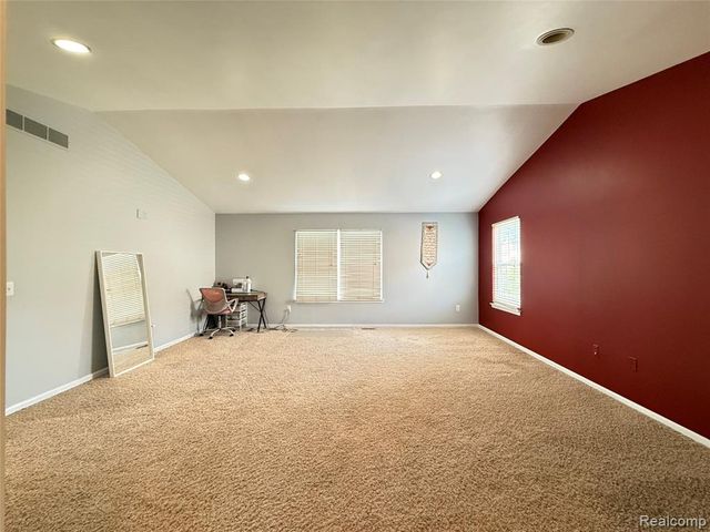 15584 Timbers Edge Drive, Clinton Township, MI 48035