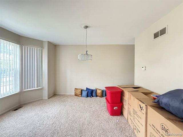 15584 Timbers Edge Drive, Clinton Township, MI 48035