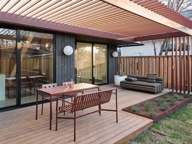 1000 Gullett ST 2, Austin, TX 78702