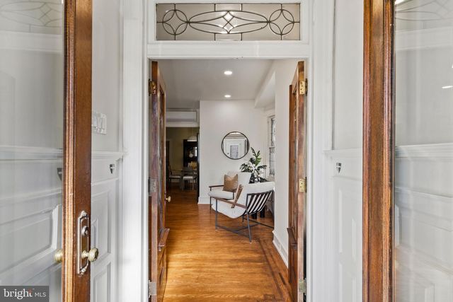 131 W ABBOTTSFORD AVE, Philadelphia, PA 19144