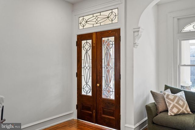 131 W ABBOTTSFORD AVE, Philadelphia, PA 19144