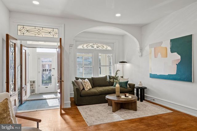 131 W ABBOTTSFORD AVE, Philadelphia, PA 19144
