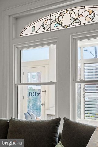 131 W ABBOTTSFORD AVE, Philadelphia, PA 19144