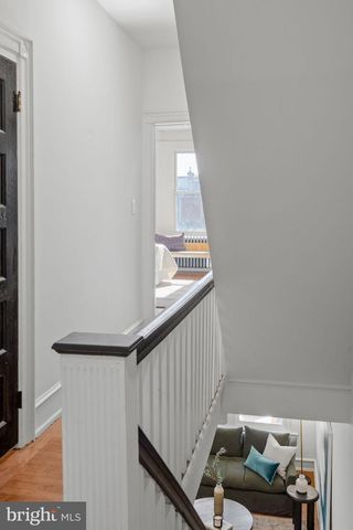 131 W ABBOTTSFORD AVE, Philadelphia, PA 19144