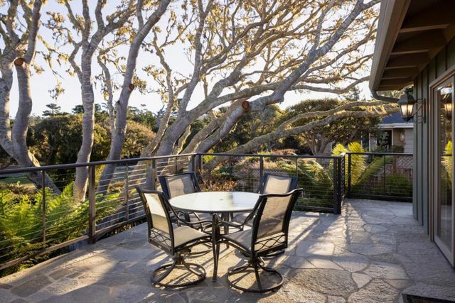2927 Old 17 Mile Drive, Pebble Beach, CA 93953