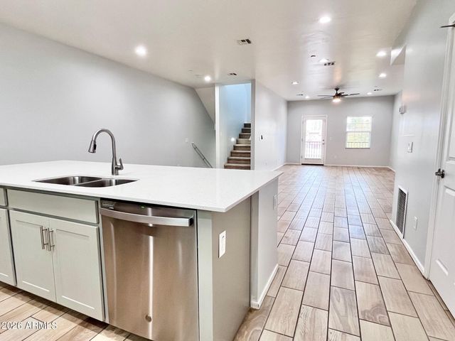 3434 N Longview Avenue 20, Phoenix, AZ 85014