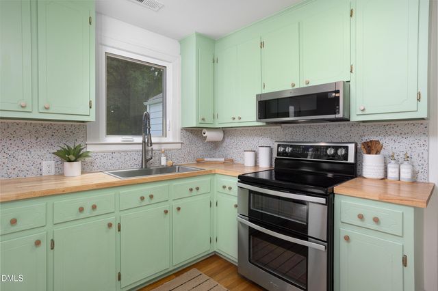 110 E Maynard Avenue, Durham, NC 27704