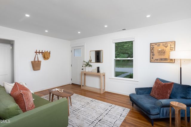 110 E Maynard Avenue, Durham, NC 27704