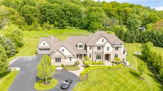 6748 Falcons Point, Victor, NY 14564