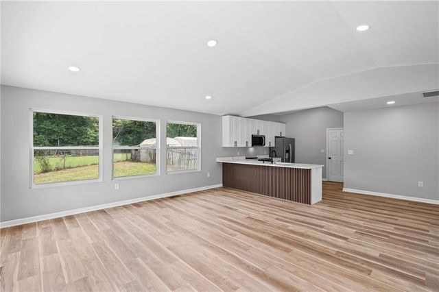 203 Hill Street, Auburn, GA 30011