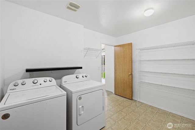 1116 Daffodil Avenue NE, Orting, WA 98360