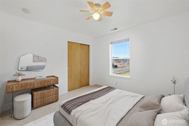 1116 Daffodil Avenue NE, Orting, WA 98360