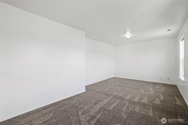 1116 Daffodil Avenue NE, Orting, WA 98360