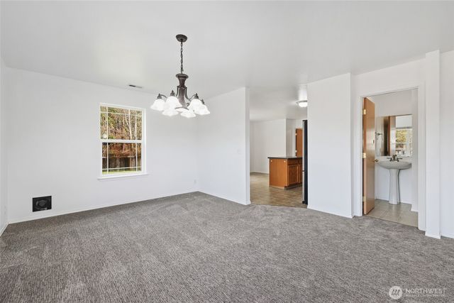 1116 Daffodil Avenue NE, Orting, WA 98360