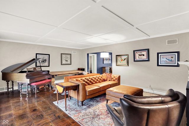 3715 Governors Road, Indianapolis, IN 46208