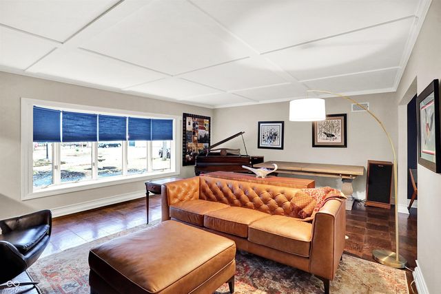 3715 Governors Road, Indianapolis, IN 46208