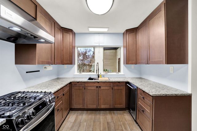 3715 Governors Road, Indianapolis, IN 46208