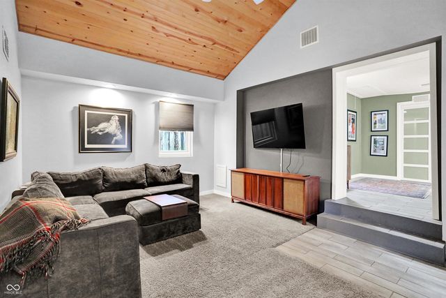 3715 Governors Road, Indianapolis, IN 46208