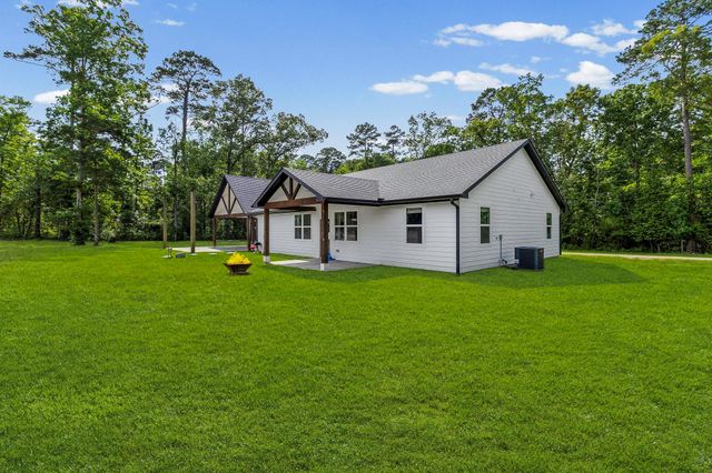 141 Summer Place, Livingston, TX 77351