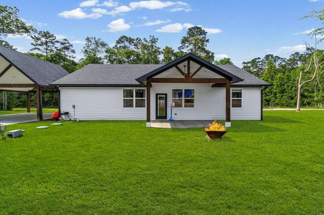 141 Summer Place, Livingston, TX 77351